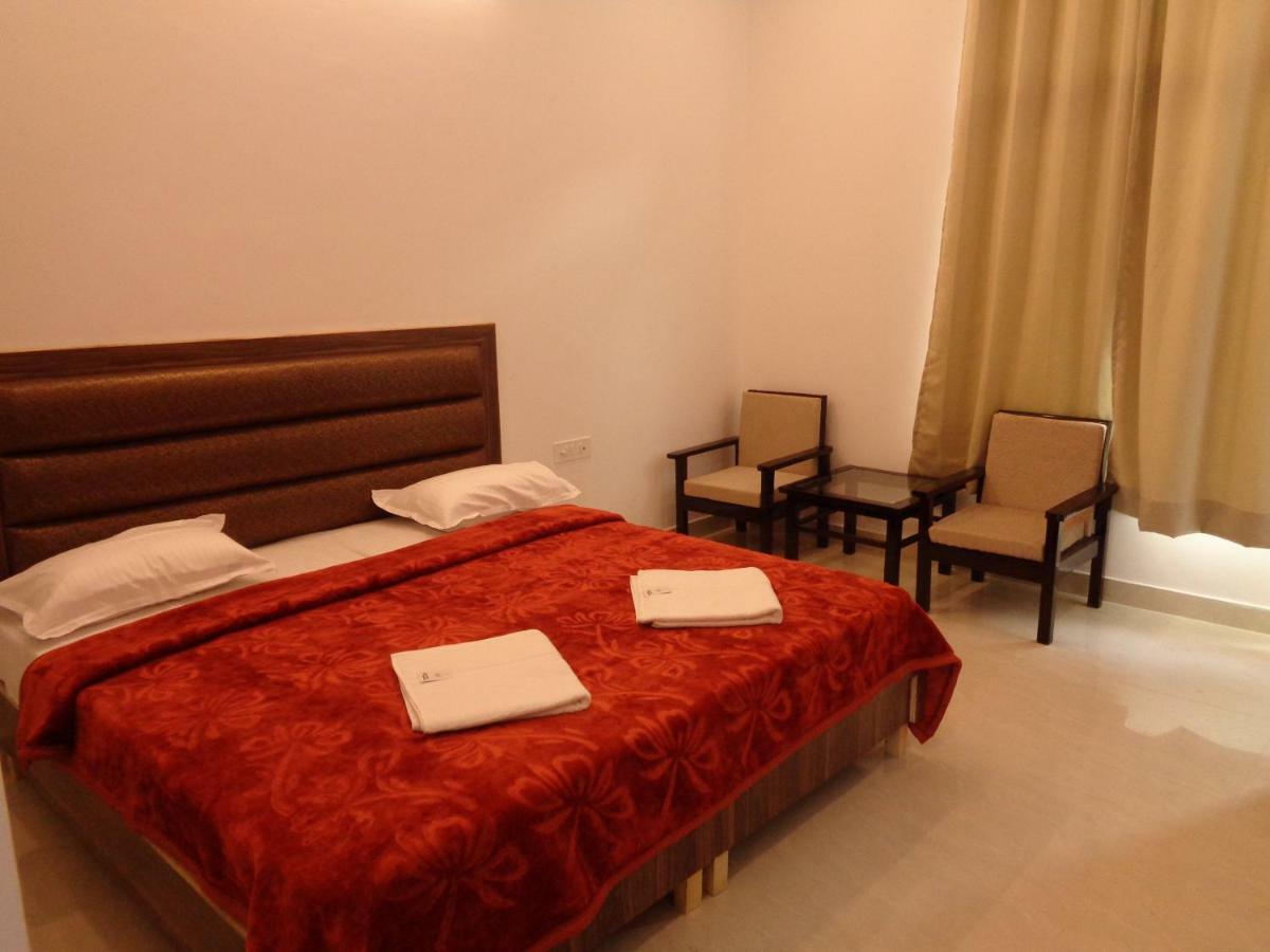 Hotel Tapovan Cottage Rishikesh Bagian luar foto